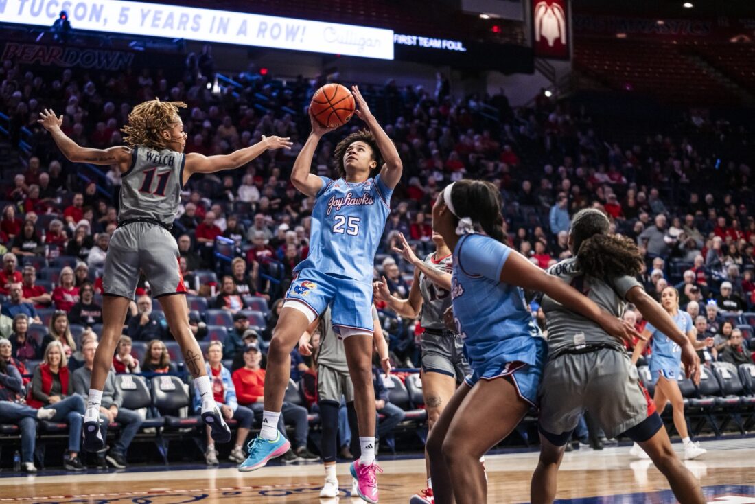 Davis posts sixth 20-point game of league play, KU earns 80-69 road win at Arizona